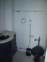 lobby.jpg (7841 bytes)