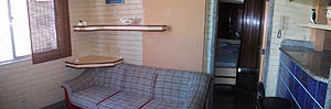 lobby.jpg (7841 bytes)