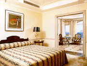 quarto.gif (23387 bytes)