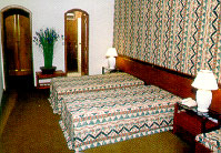 room.jpg (17664 bytes)
