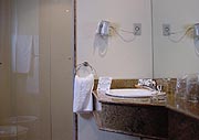 rest.jpg (11124 bytes)