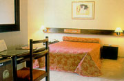 suite.jpg (7489 bytes)