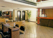 lobby.jpg (9771 bytes)